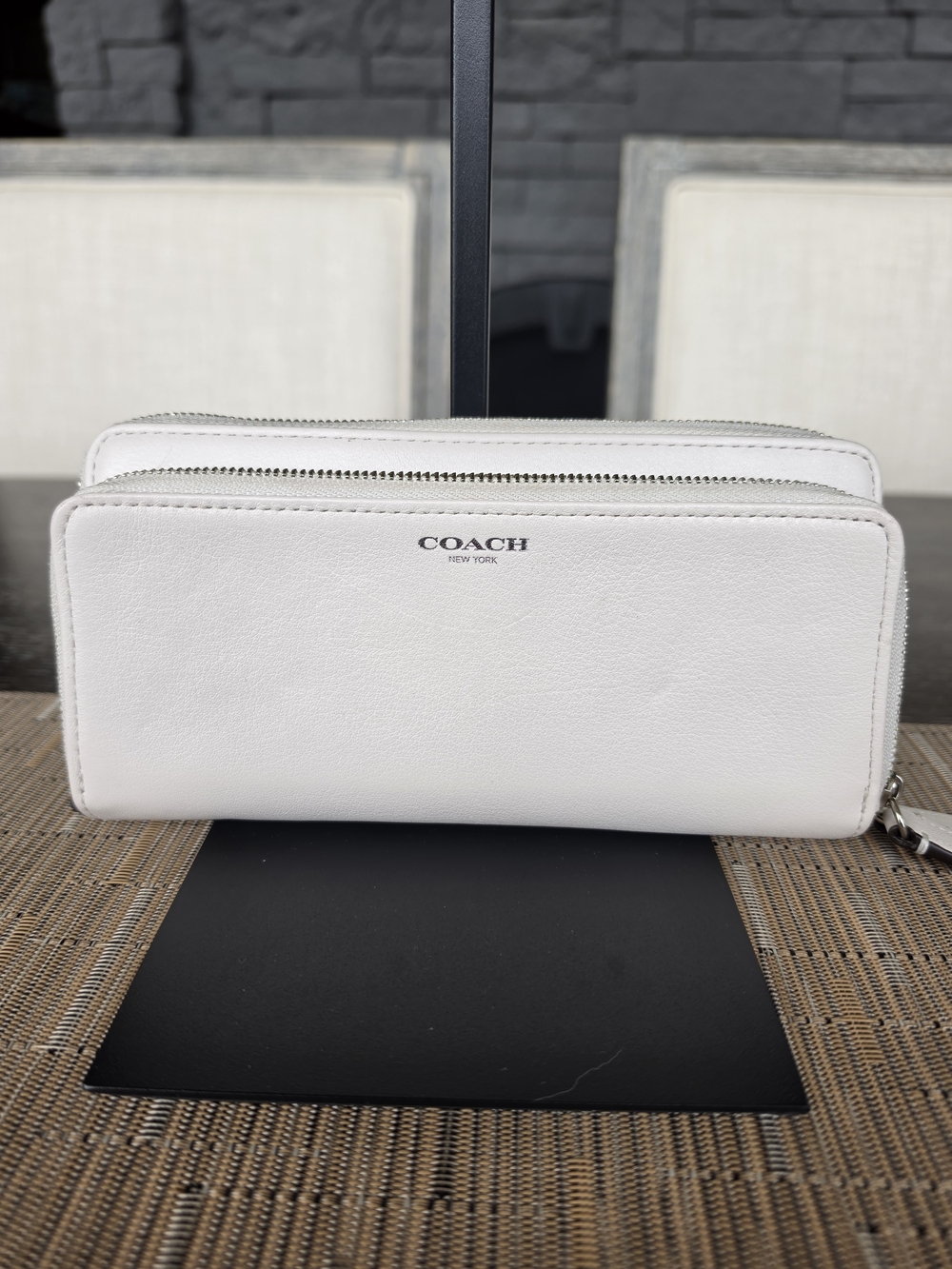 COACH White Leather Double Zip-Around Wallet